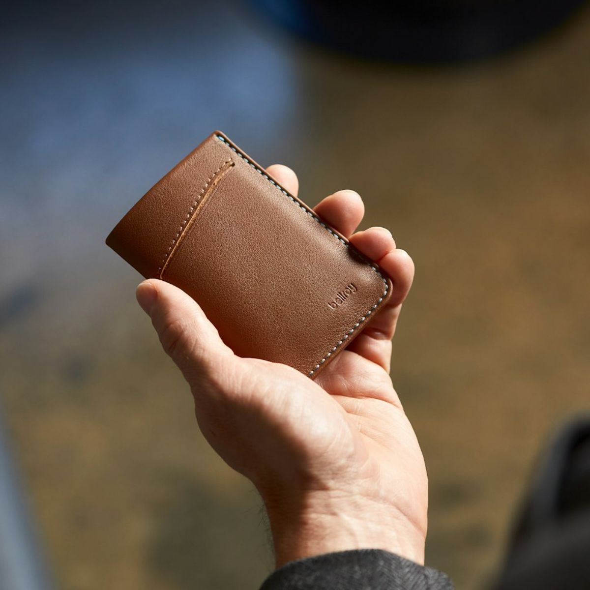Card Sleeve (Second Edition) Carryology Essential Edition